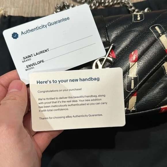 AUTHENTICATED YSL Saint Laurent monogramme matelasse lipstick print crossbody - Picture 7 of 7